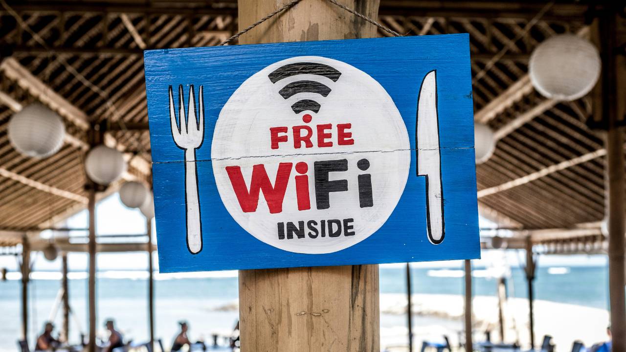 The risks of using public Wi-Fi